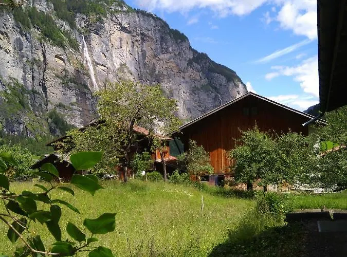 Chalet Ferien Flueehblueemli Stechelberg