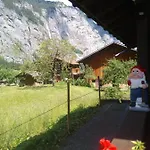 Alpehytte Ferien Flueehblueemli